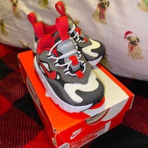 Toddler Nike air max RT